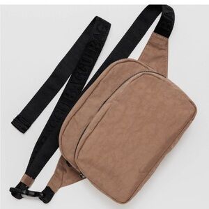 NWT Baggu Fanny Pack - Cocoa